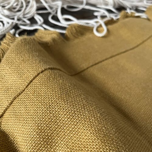 Hamac en lin moutarde tissé