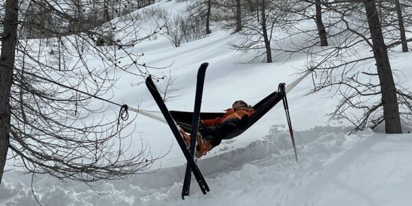 Pause hamac pour une séance de ski